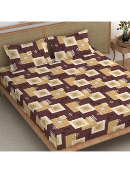 CHHAVI INDIA - King Size Bedsheet with 2 Pillow Cover Maroon, Gold & Beige Geometric Leaf Print