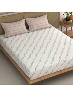 CHHAVI INDIA - King Vertical Vine Floral Bedsheet With 2 Striped Pillow Covers (White & Dusty Rose)
