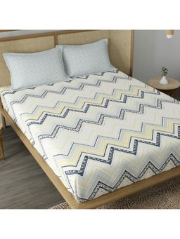 CHHAVI INDIA - King Size Abstract Chevron Bedsheet Set With 2 Pillow Covers (Navy, Yellow & Sky Blue)