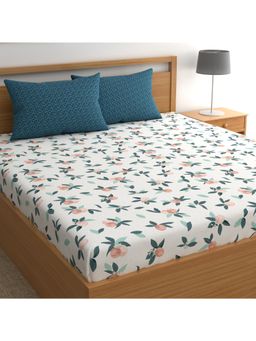 CHHAVI INDIA - King Microfiber Bedsheet Set Peach Floral Print With Solid Teal Pillow Covers