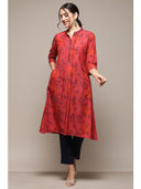 Red color option, Sold out, Currently selected