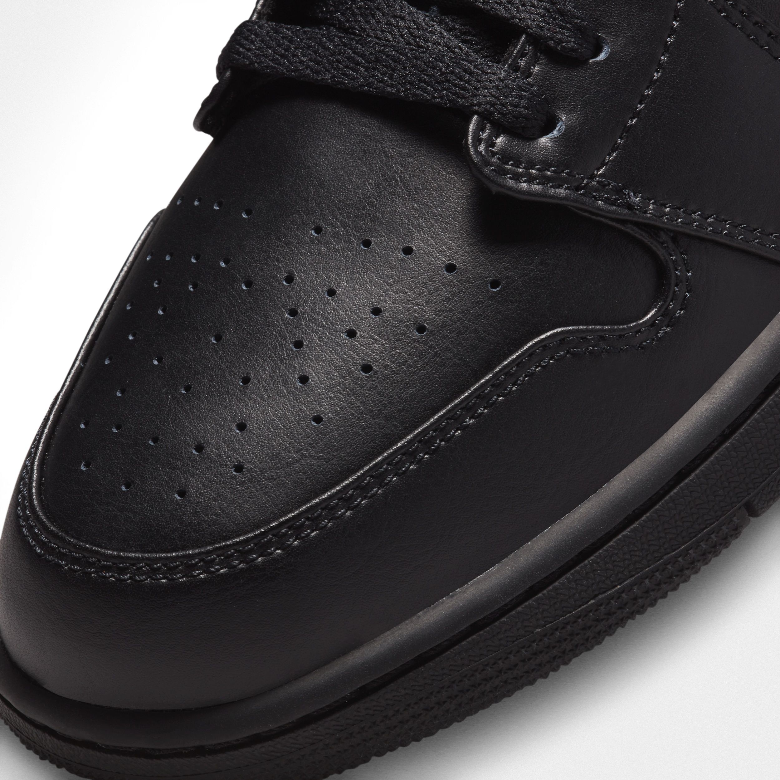 Buy Air Jordan 1 Low Men's Shoes Online | Nike India