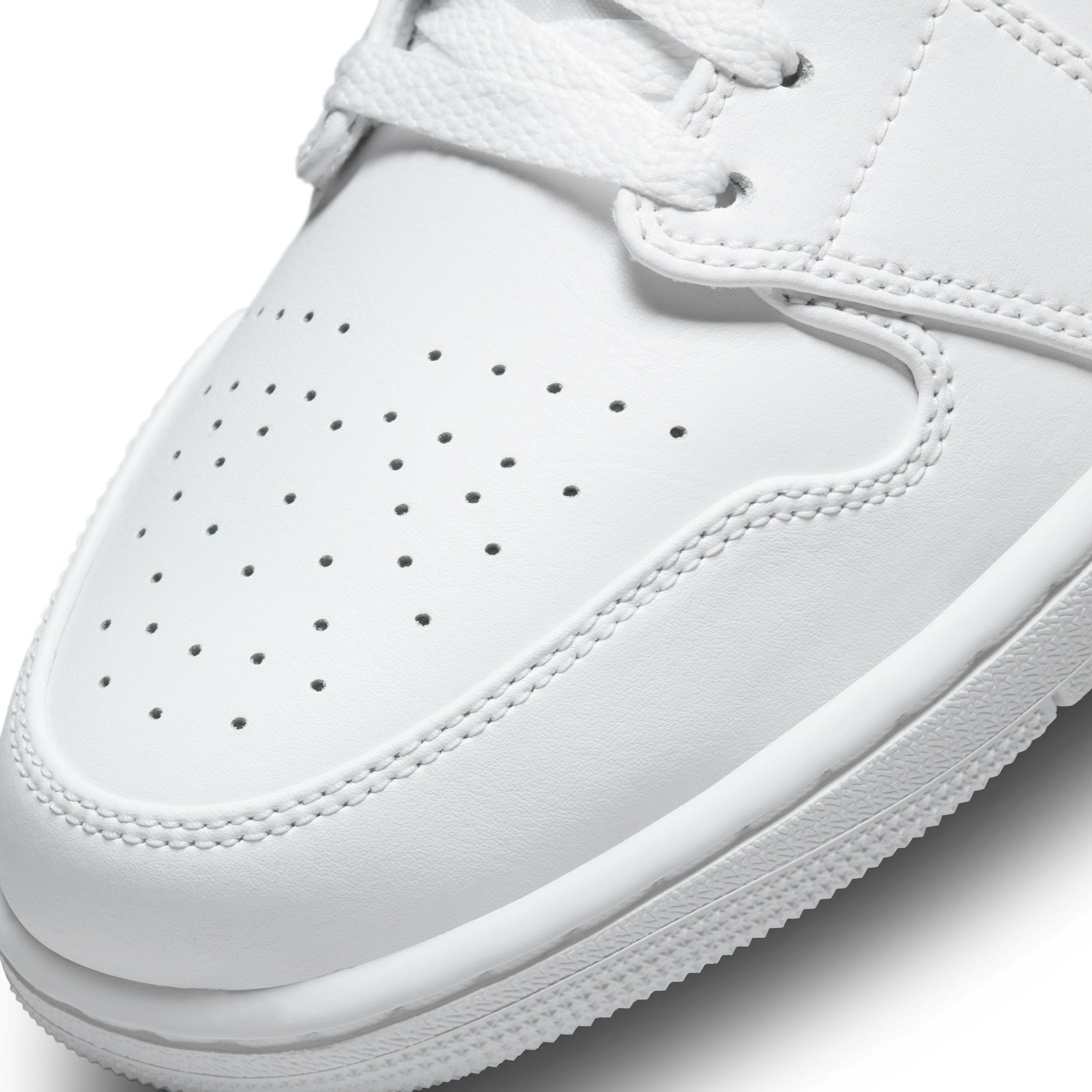 Buy Nike Air Jordan 1 Low Men's Shoes Online | Nike India