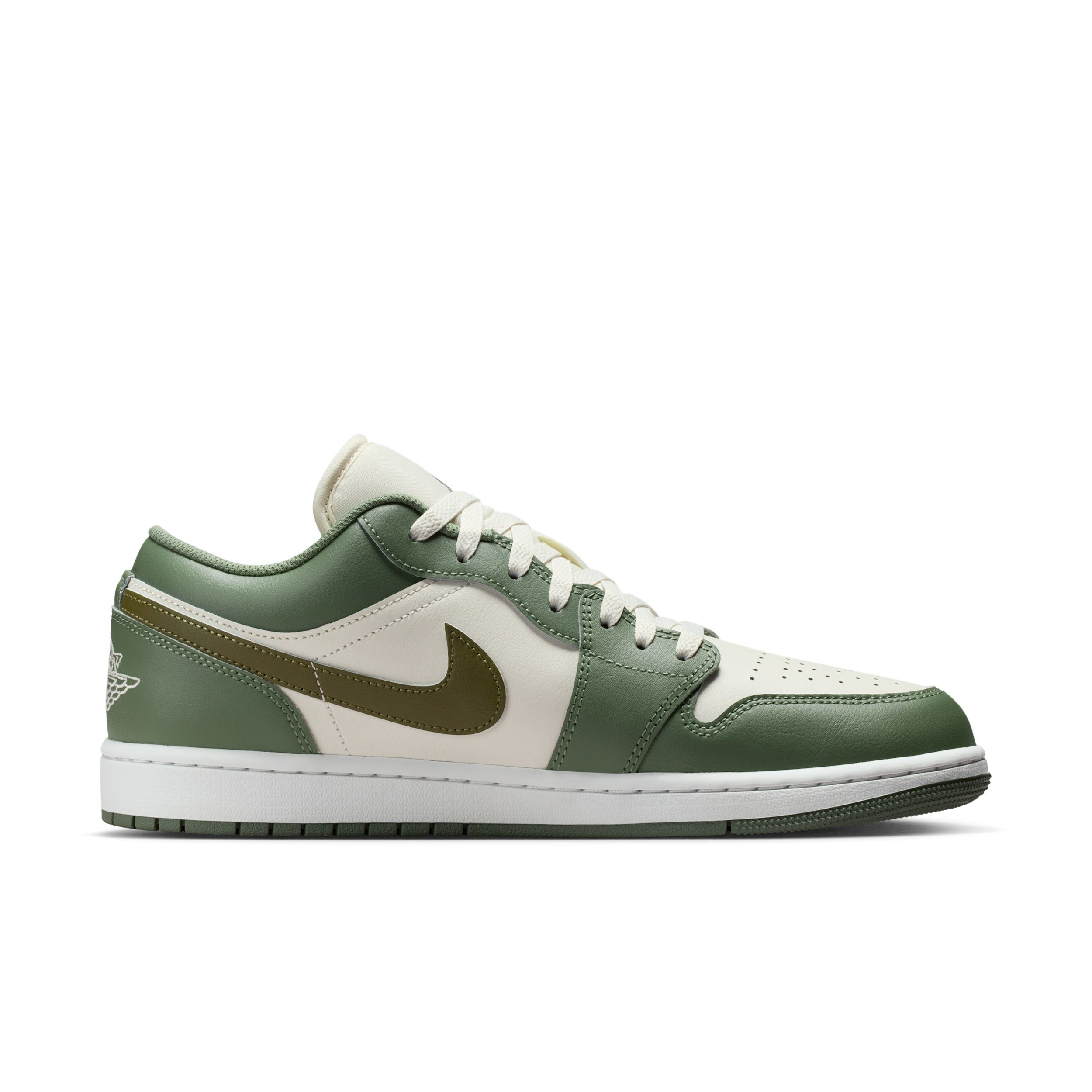Buy Air Jordan 1 Low Men's Shoes Online | Nike India