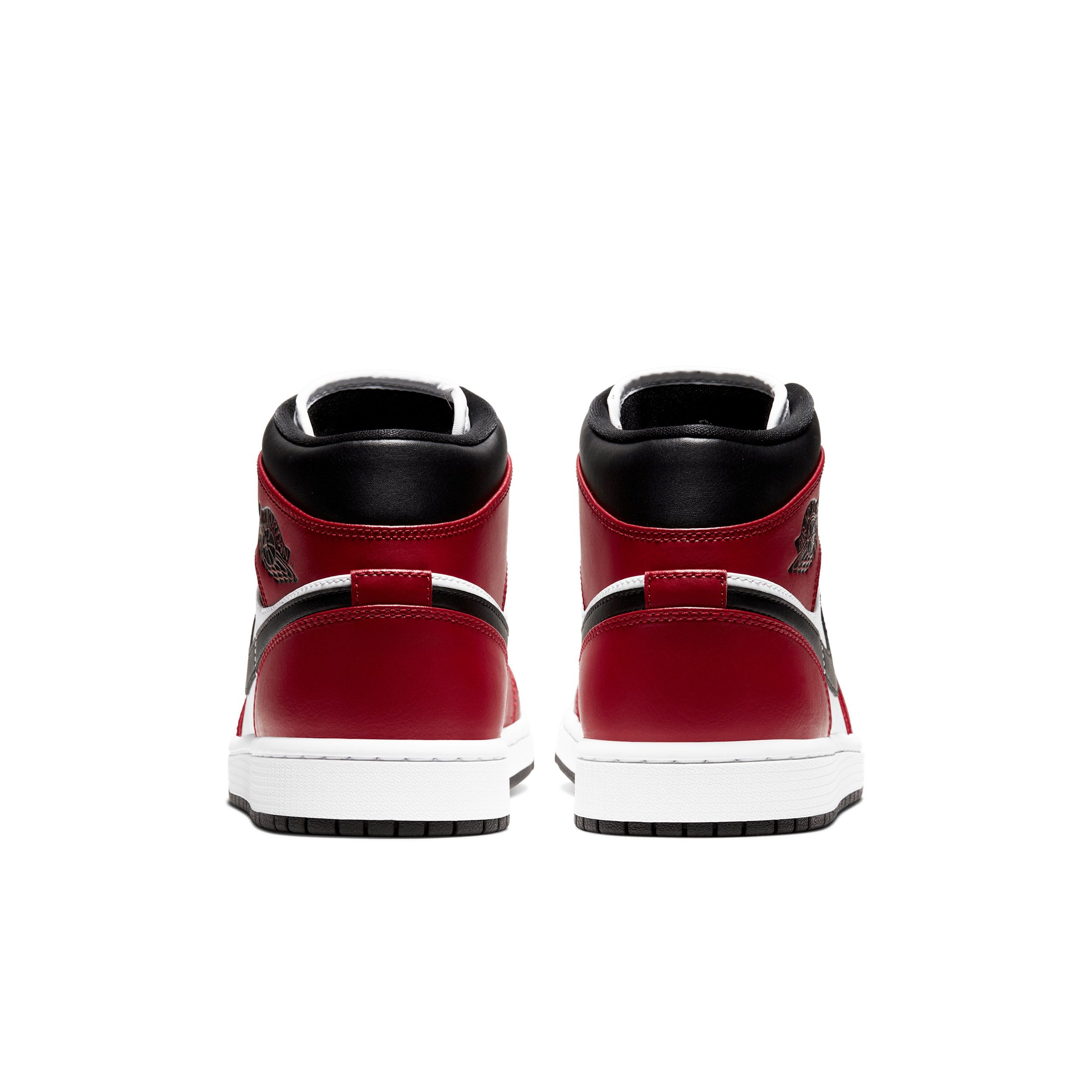 Buy Air Jordan 1 Mid Shoes Online | Nike India
