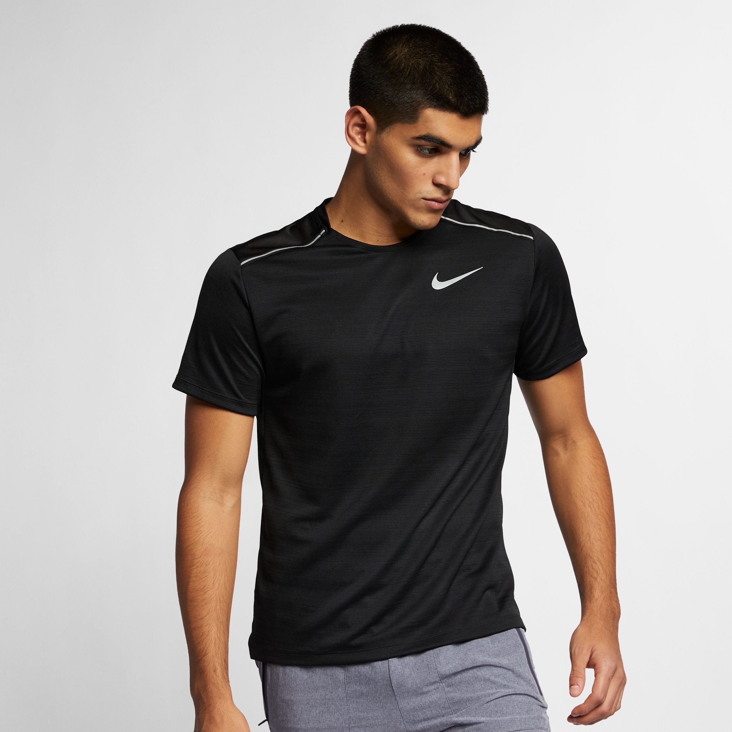 Nike Dri-FIT Miler - Men's Short-Sleeve Running Top