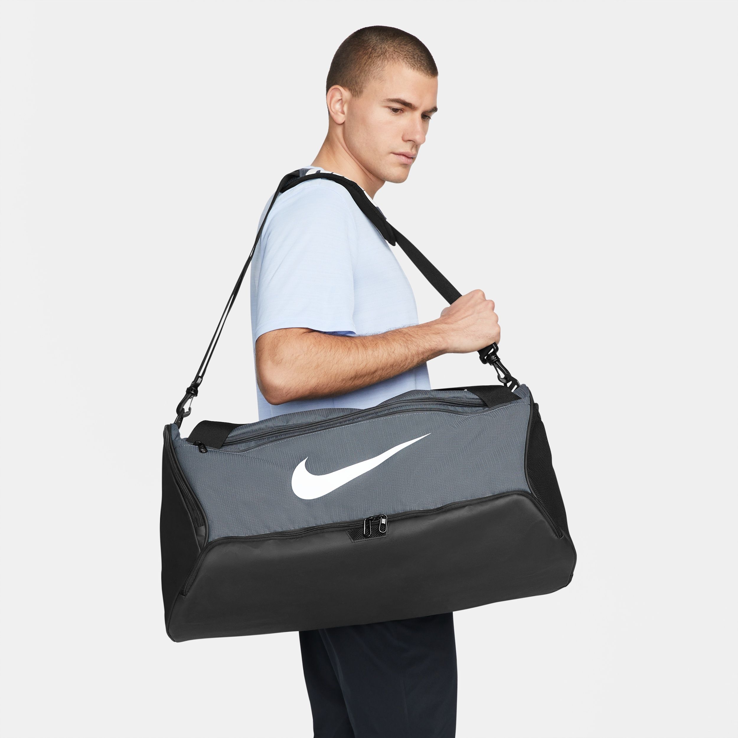 Nike Brasilia 9.5 - Training Duffel Bag (Medium, 60L)