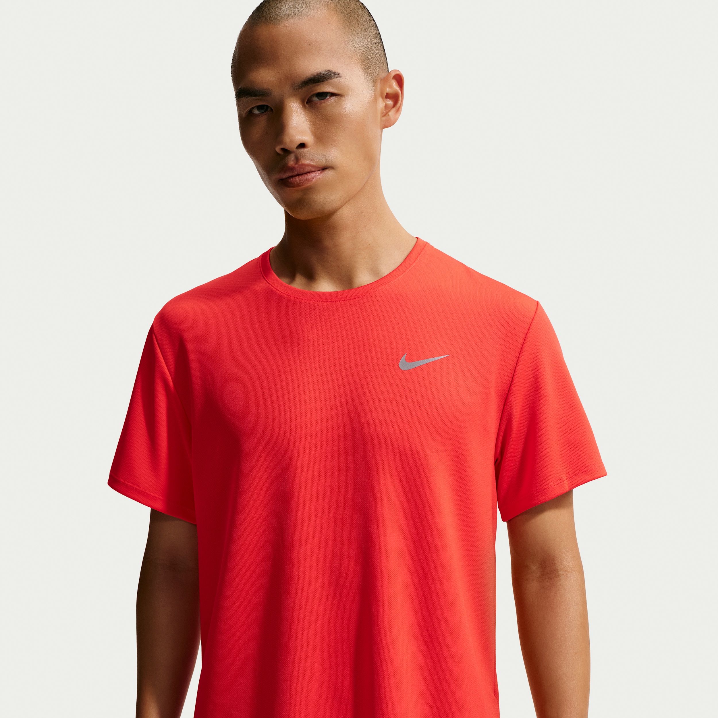 Nike Dri-FIT UV Miler - Men's Short-Sleeve Running Top