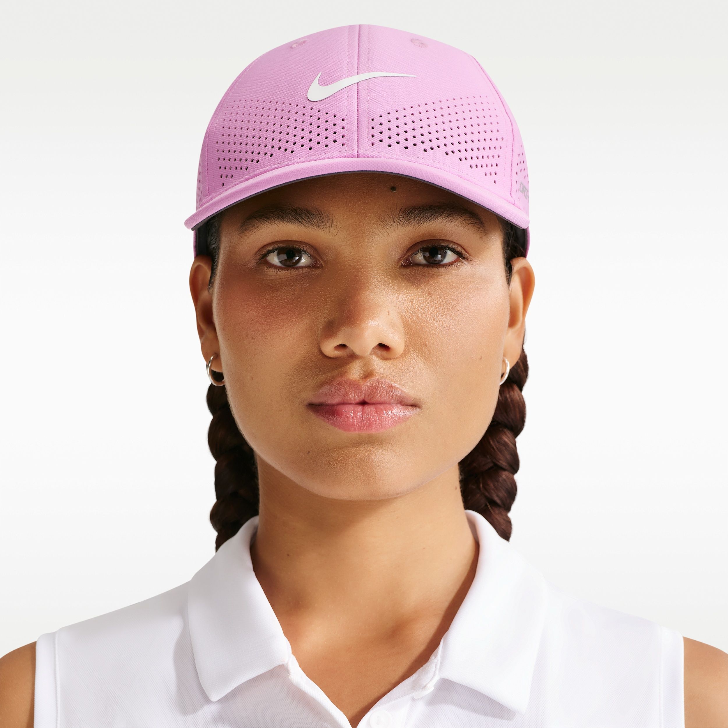 Nike Dri-FIT ADV Club - Structured Swoosh Cap