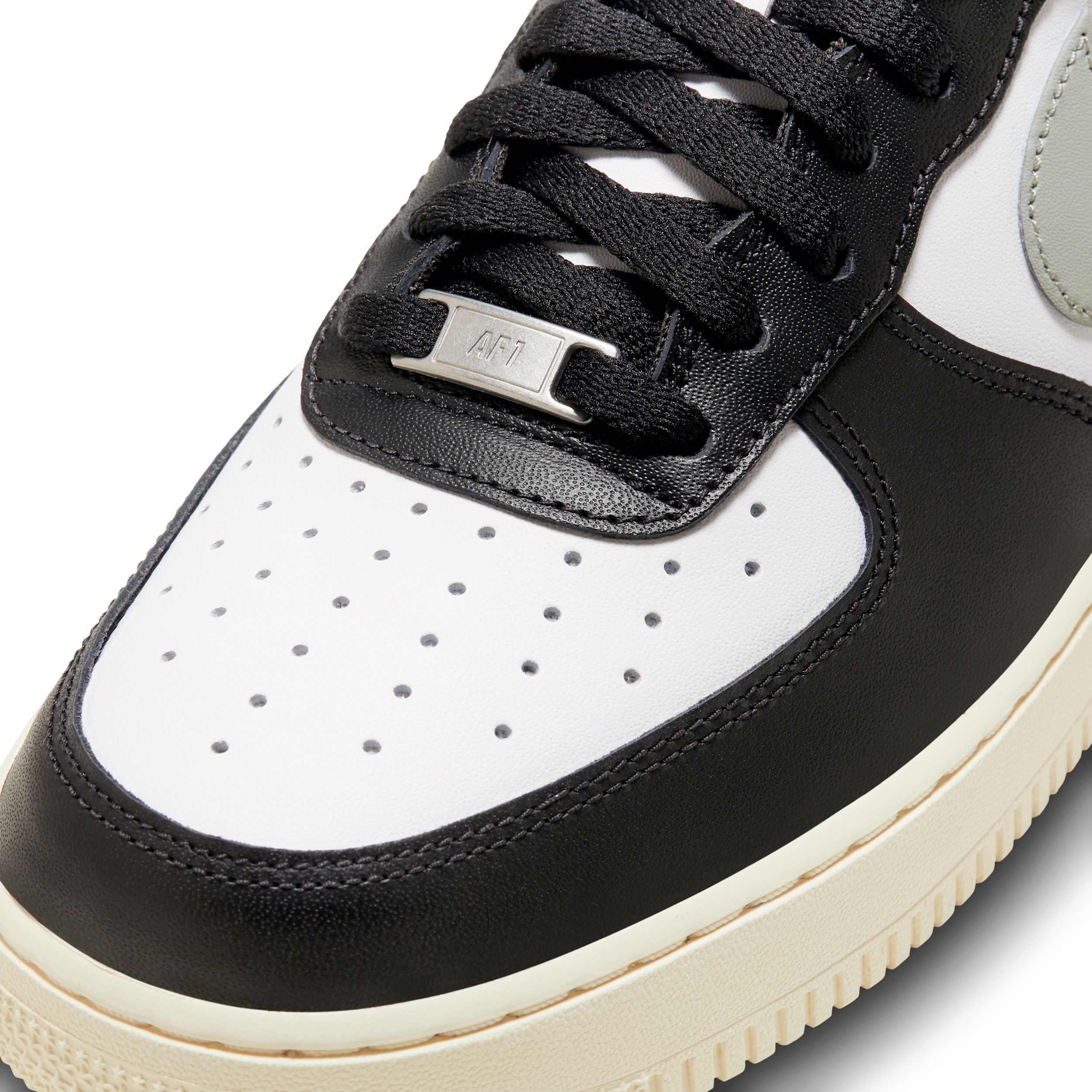 nike air force 1 india black