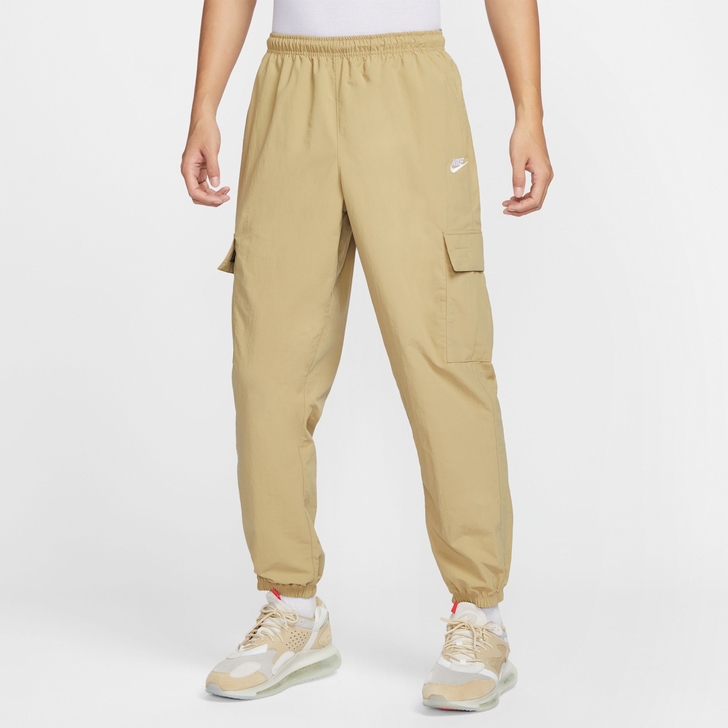 Nike Club - Men's Woven Cargo Trousers