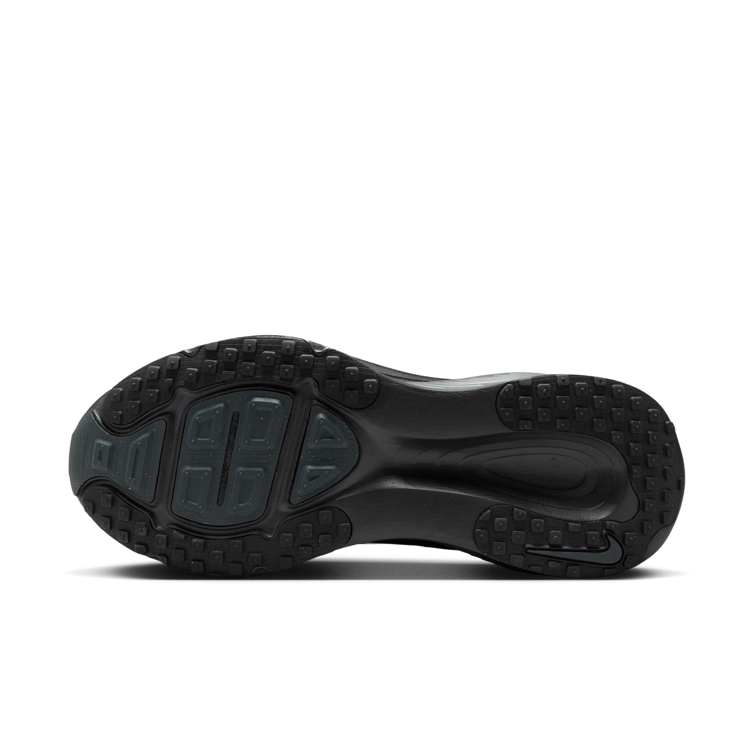 Buy Nike Vomero 18 Men's Road Running Shoes Online | Nike India
