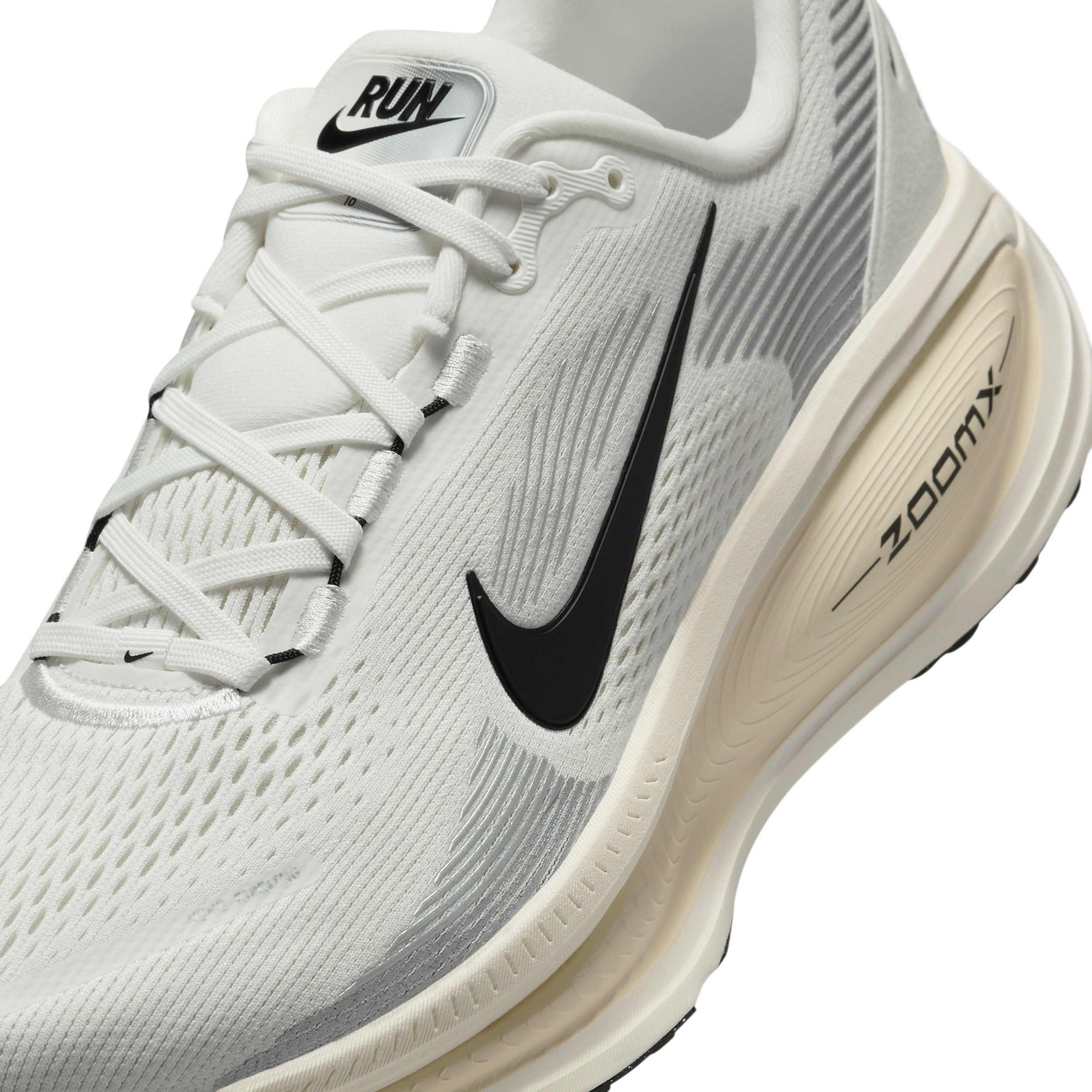 イマン　ホワイトドリーム Buy Nike Vomero 18 Men's Road Running Shoes Online | Nike India