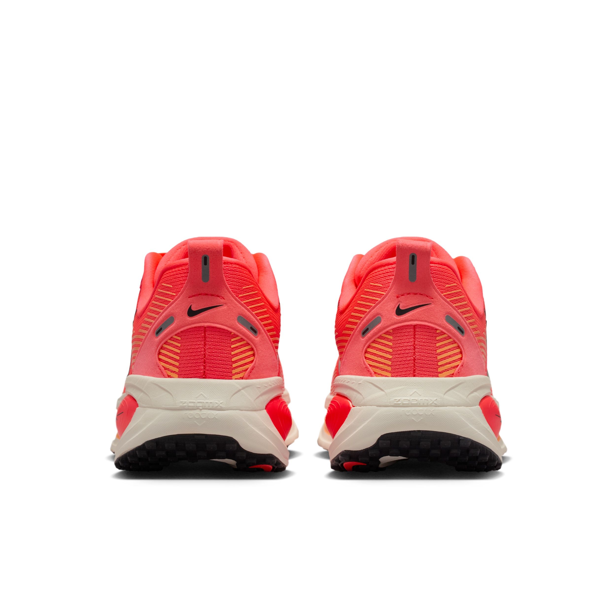 Buy Nike Vomero 18 Women's Road Running Shoes Online | Nike India