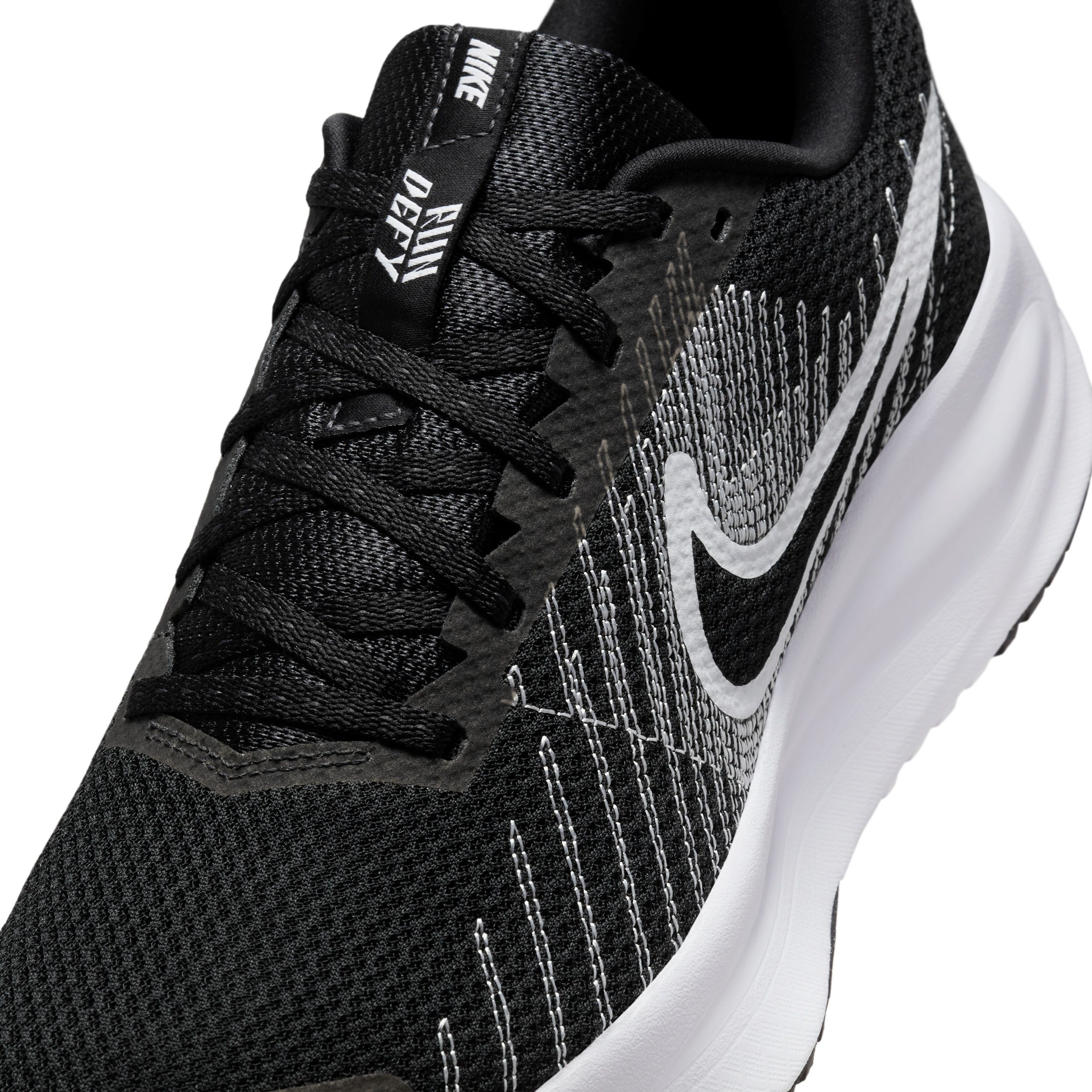 buy nike running shoes online india