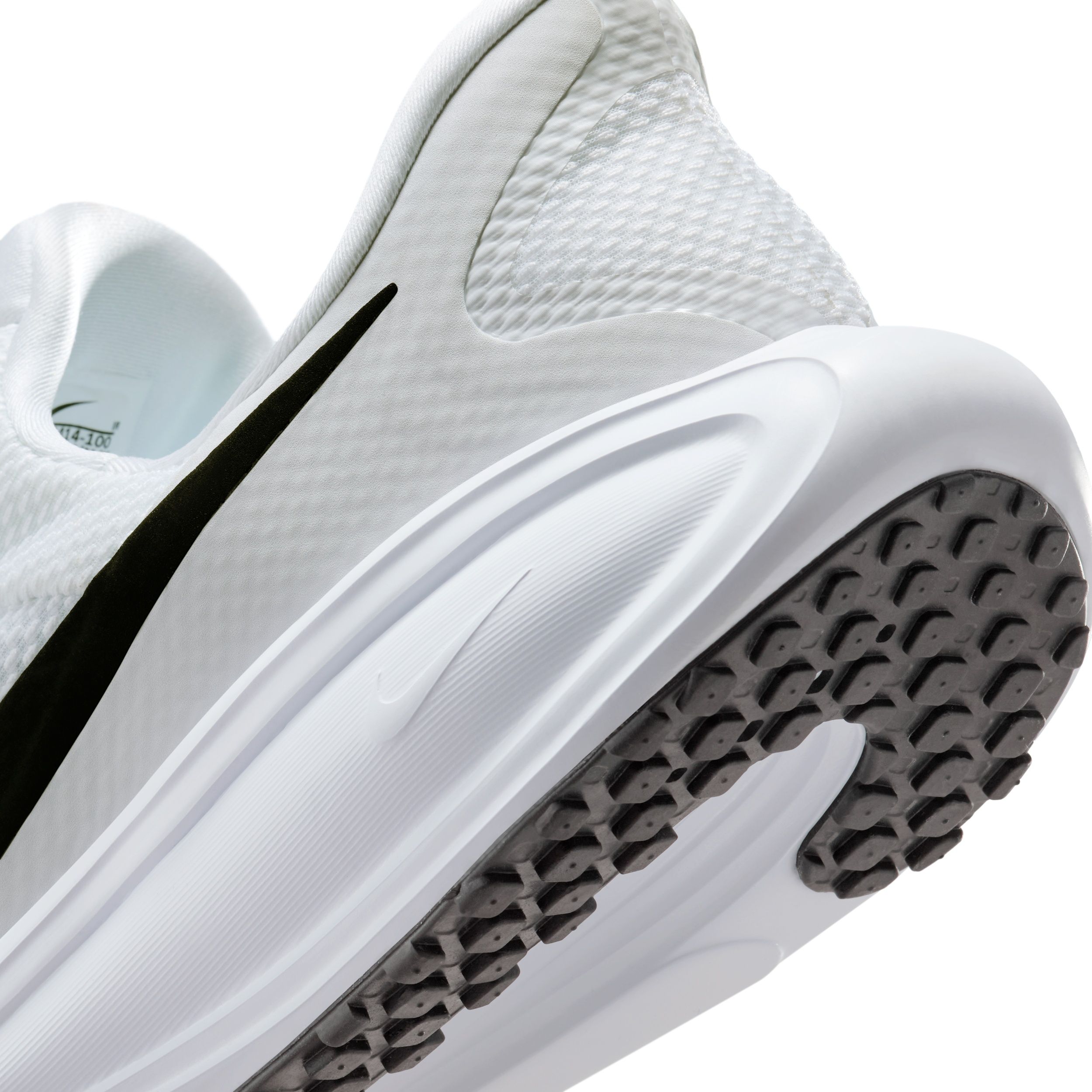 Buy Nike Revolution 8 EasyOn Men's Road Running Shoes Online