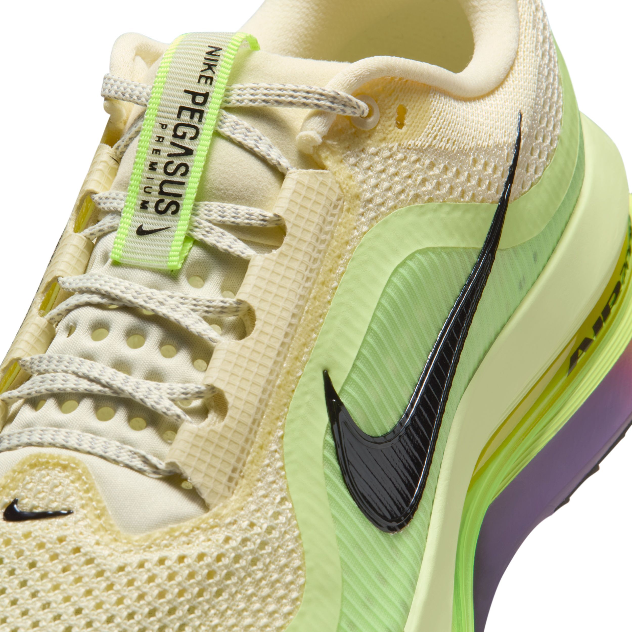 Buy Nike Pegasus Premium Men's Road Running Shoes Online | Nike India
