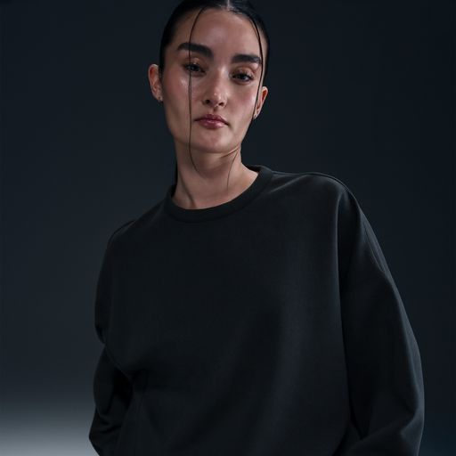 Nike 24.7 ImpossiblySoft - Women's Dri-FIT Oversized Crew-Neck Top