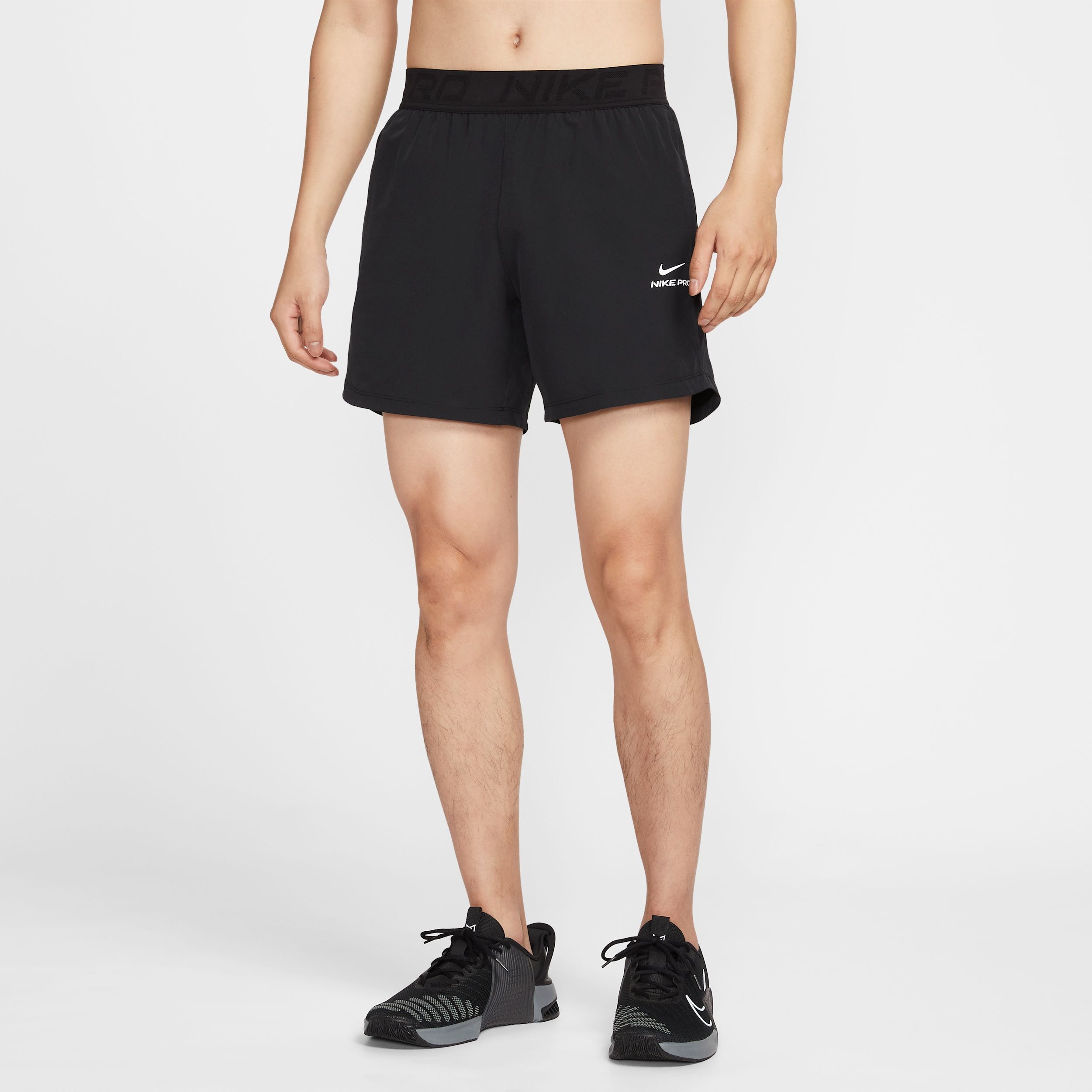 Nike Pro Training - Men's Dri-FIT 15cm (approx.) Shorts