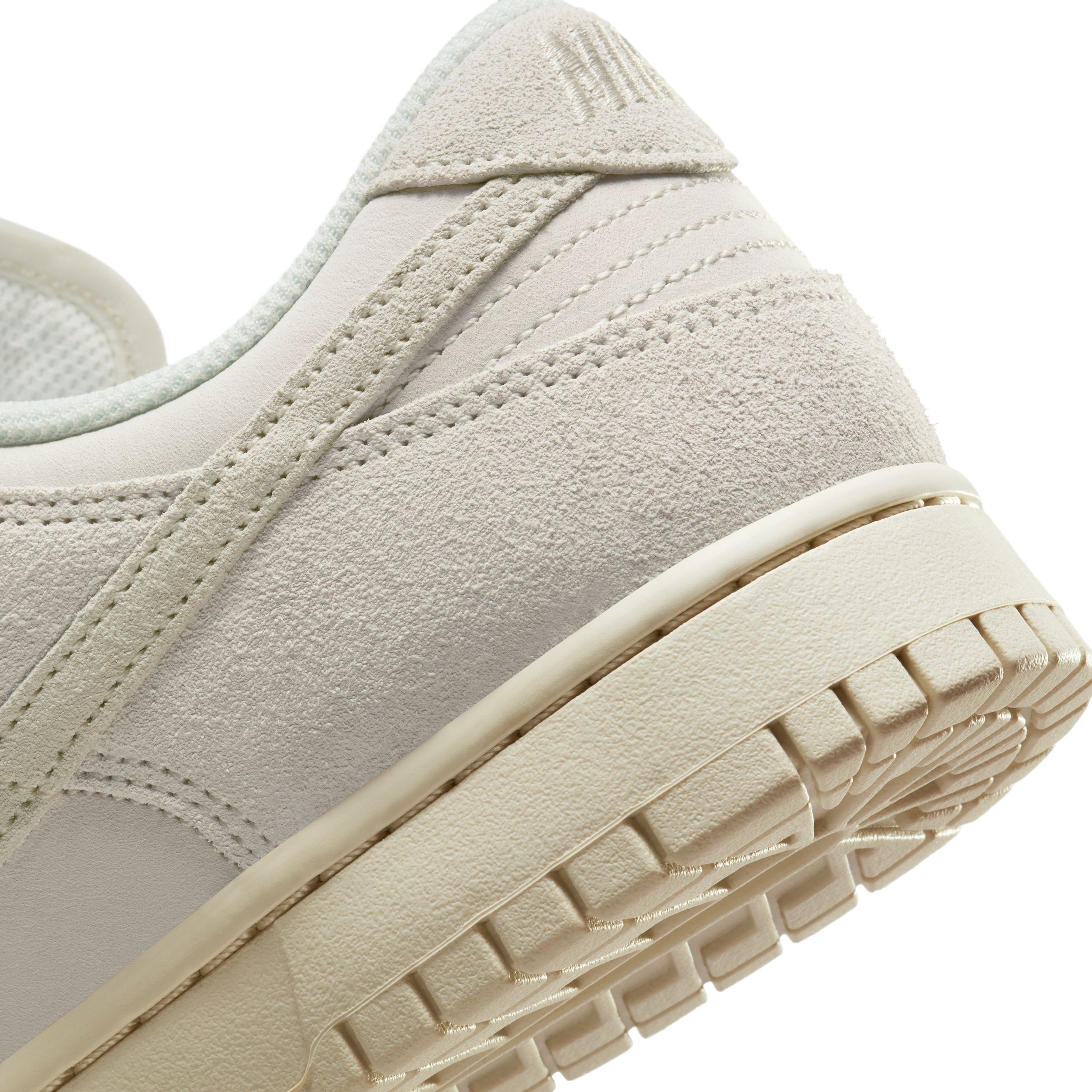 Buy Nike Dunk Low Retro SE Men's Shoes Online | Nike India