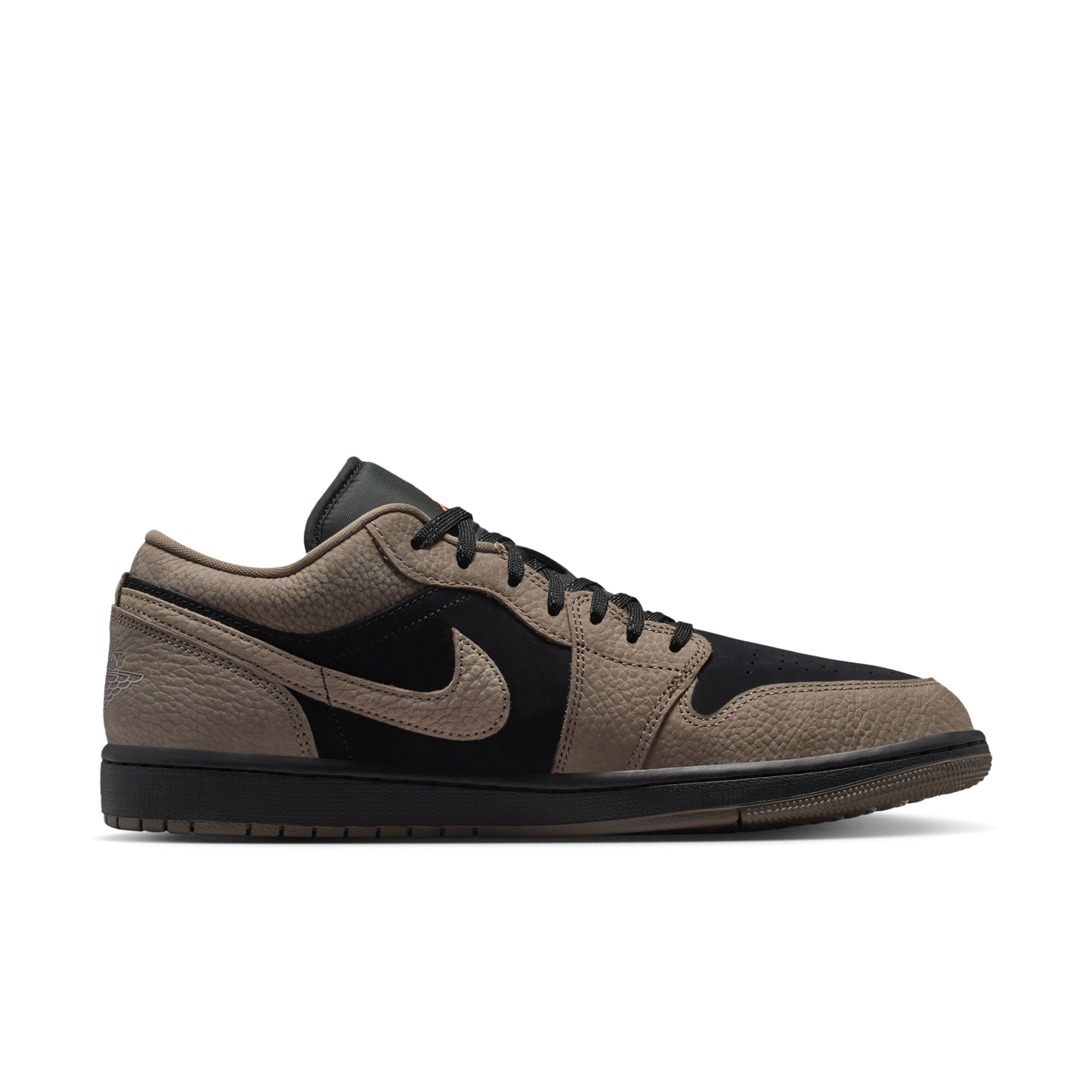 Nike Air Jordan 1 Low ブラック/ベージュ 男性 27.5 Buy Nike Air Jordan 1 Low SE Men's Shoes Online | Nike India