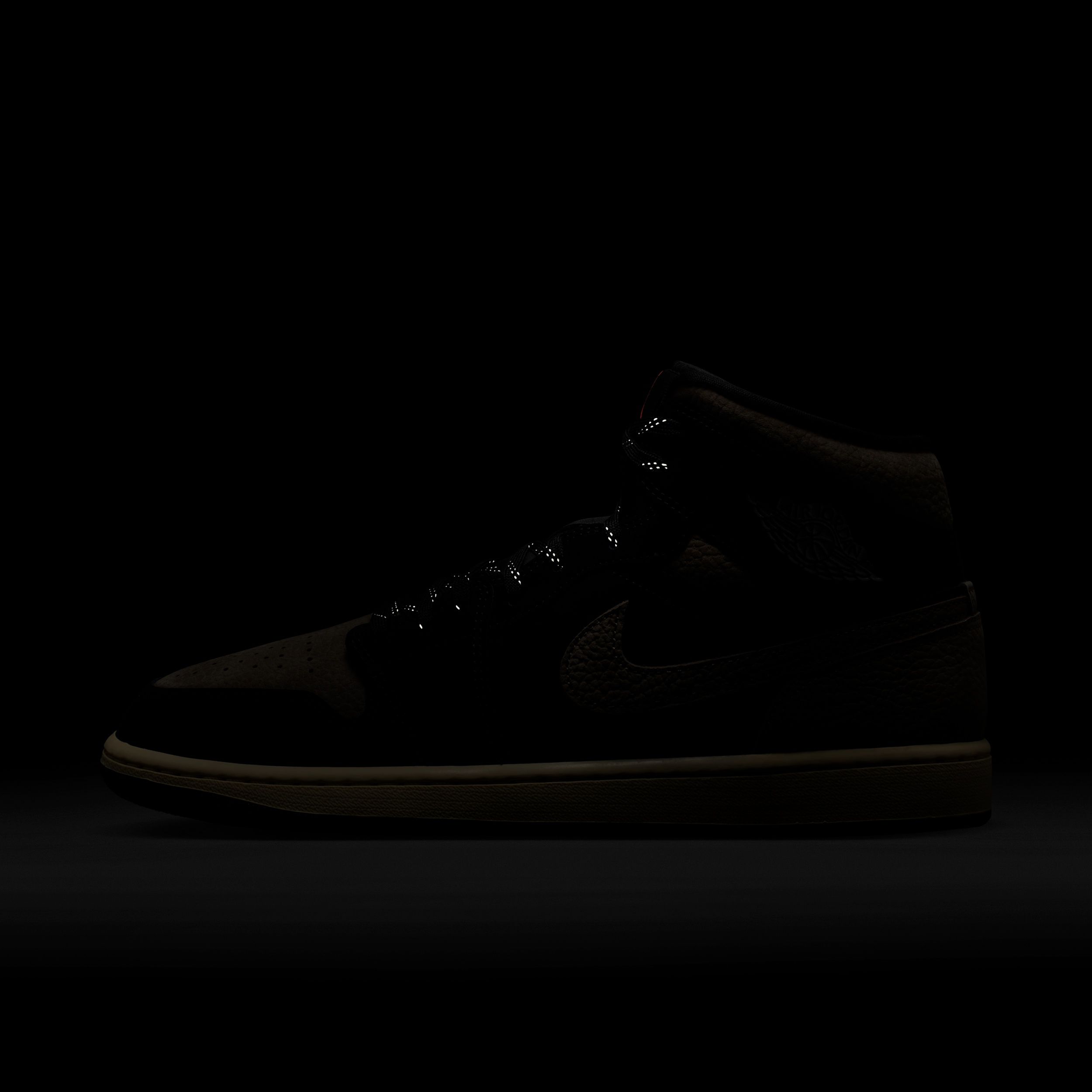 Buy Nike Air Jordan 1 Mid SE Men's Shoes Online | Nike India