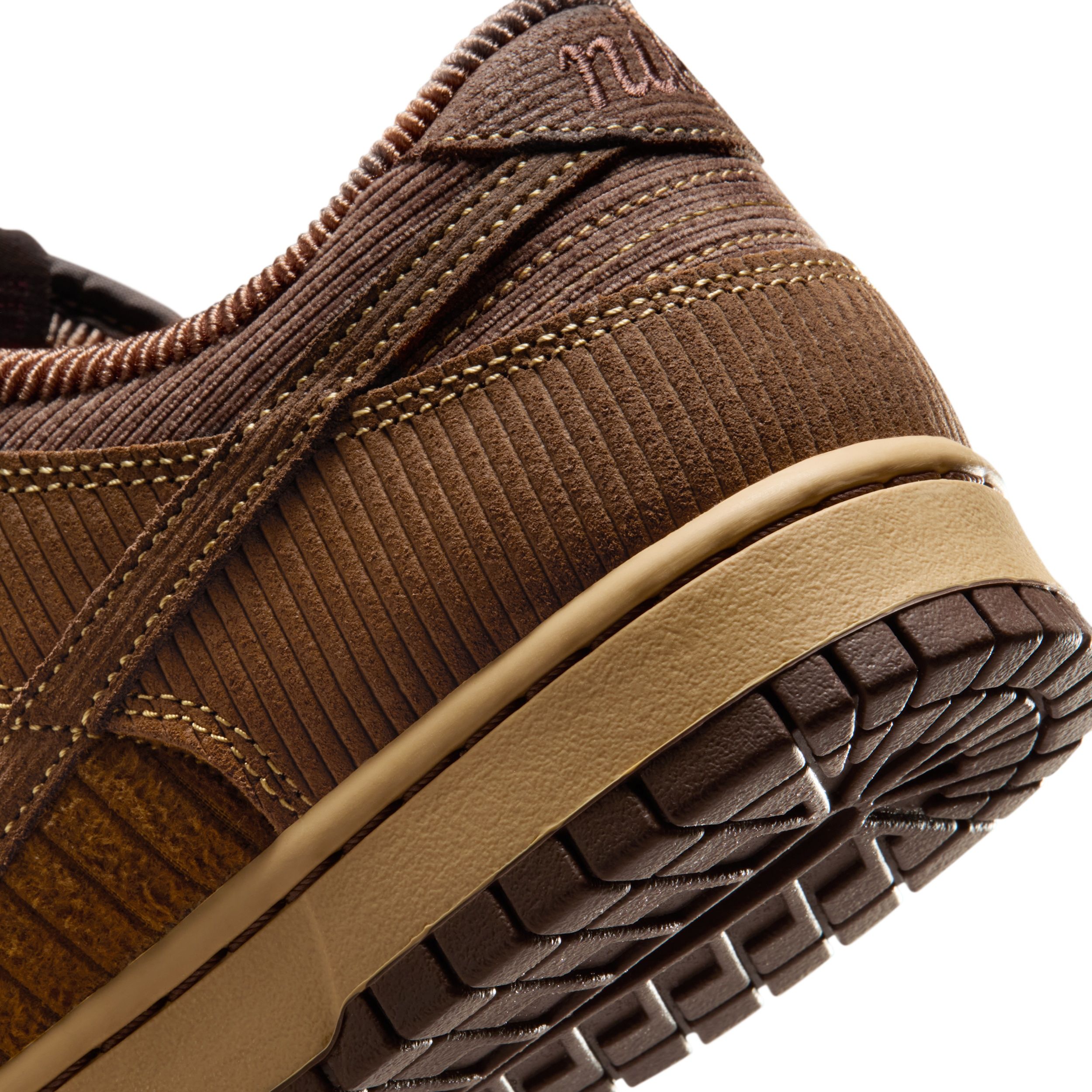 Buy Nike Dunk Low Retro Premium Men's Shoes Online | Nike India