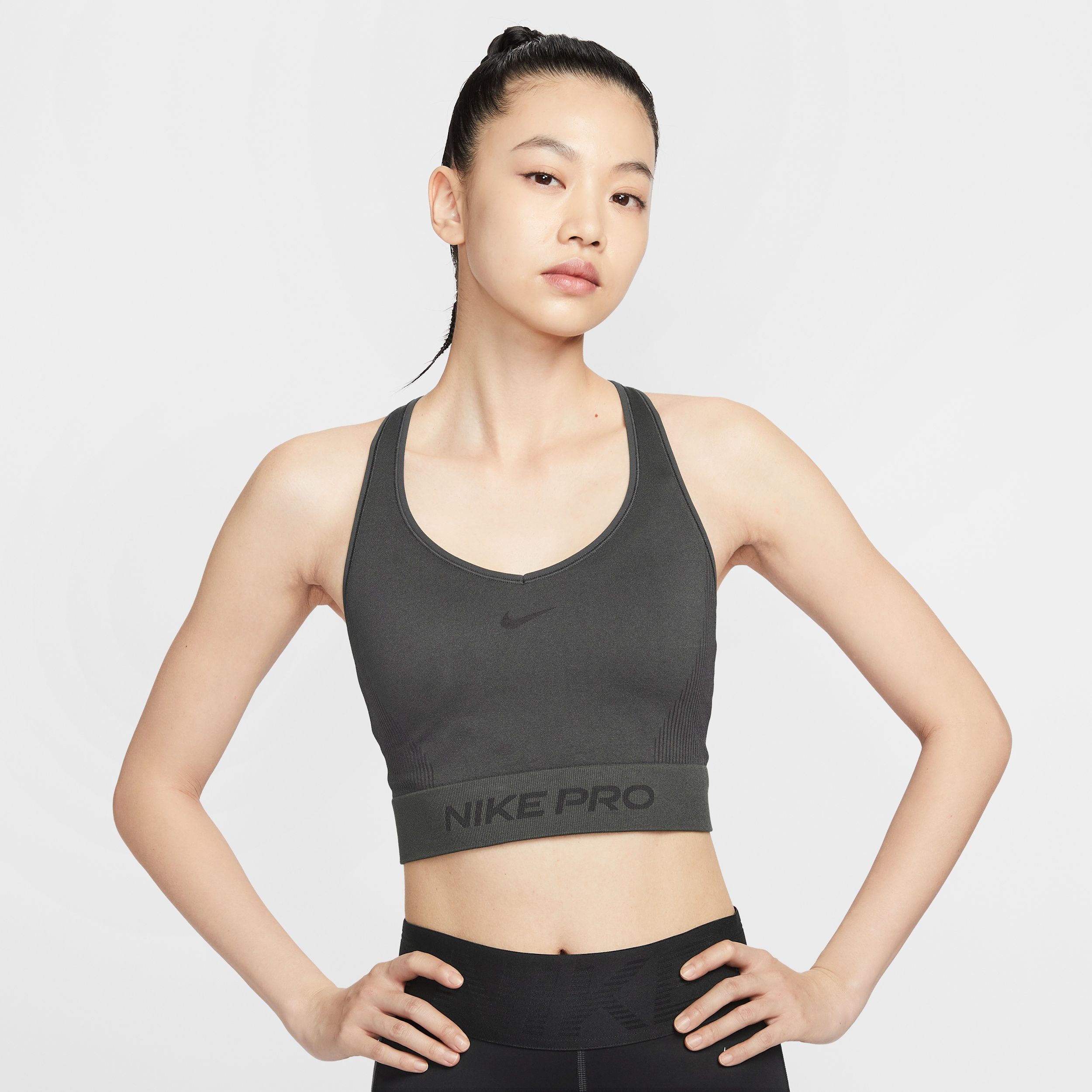 Nike Pro Seamless - Women's Dri-FIT Cropped Tank Top