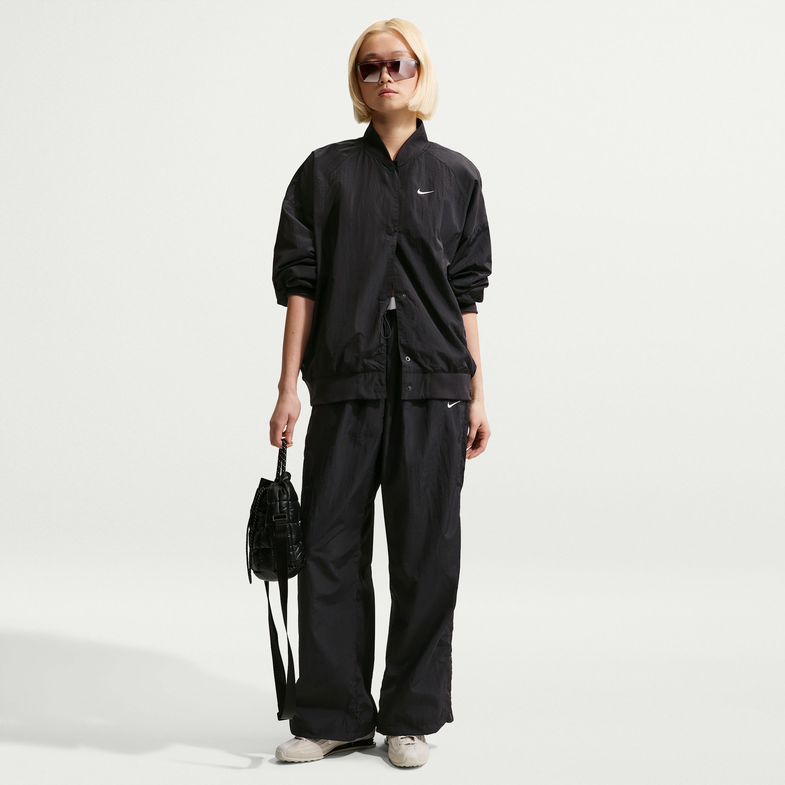 Nike Sportswear - Women's Loose High-Waisted Parachute Trousers