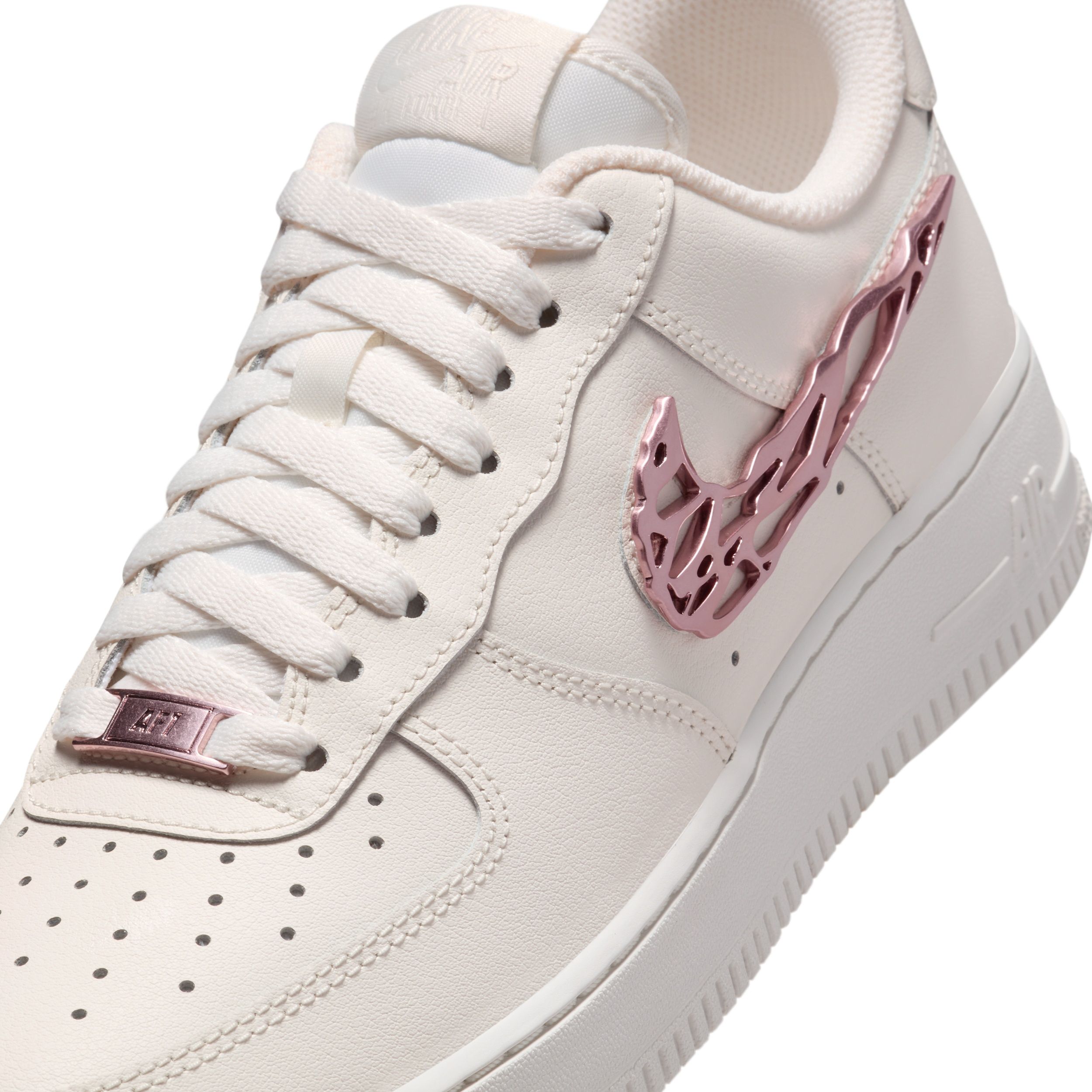 Buy Nike Air Force 1 '07 LX Women's Shoes Online | Nike India