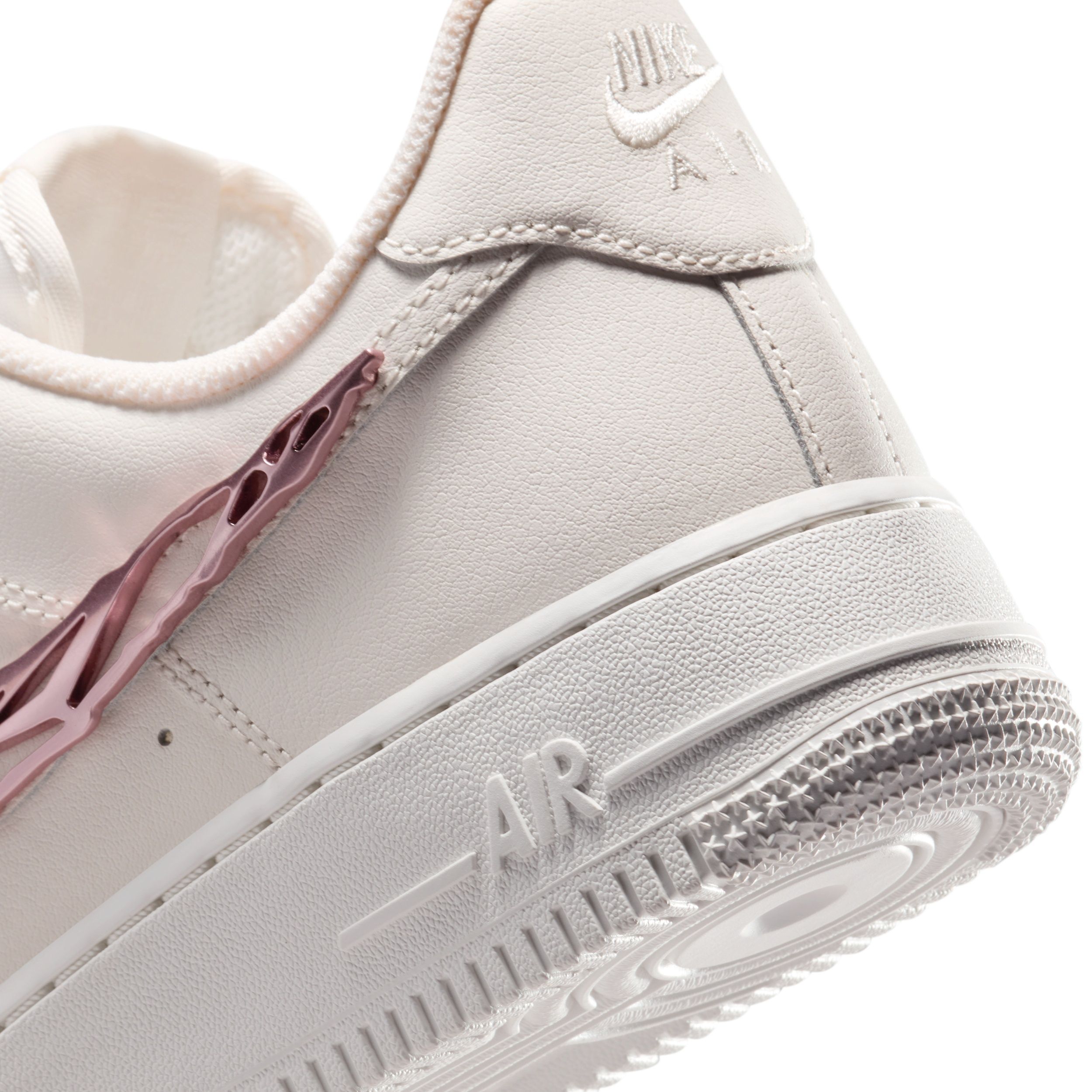 Buy Nike Air Force 1 '07 LX Women's Shoes Online | Nike India