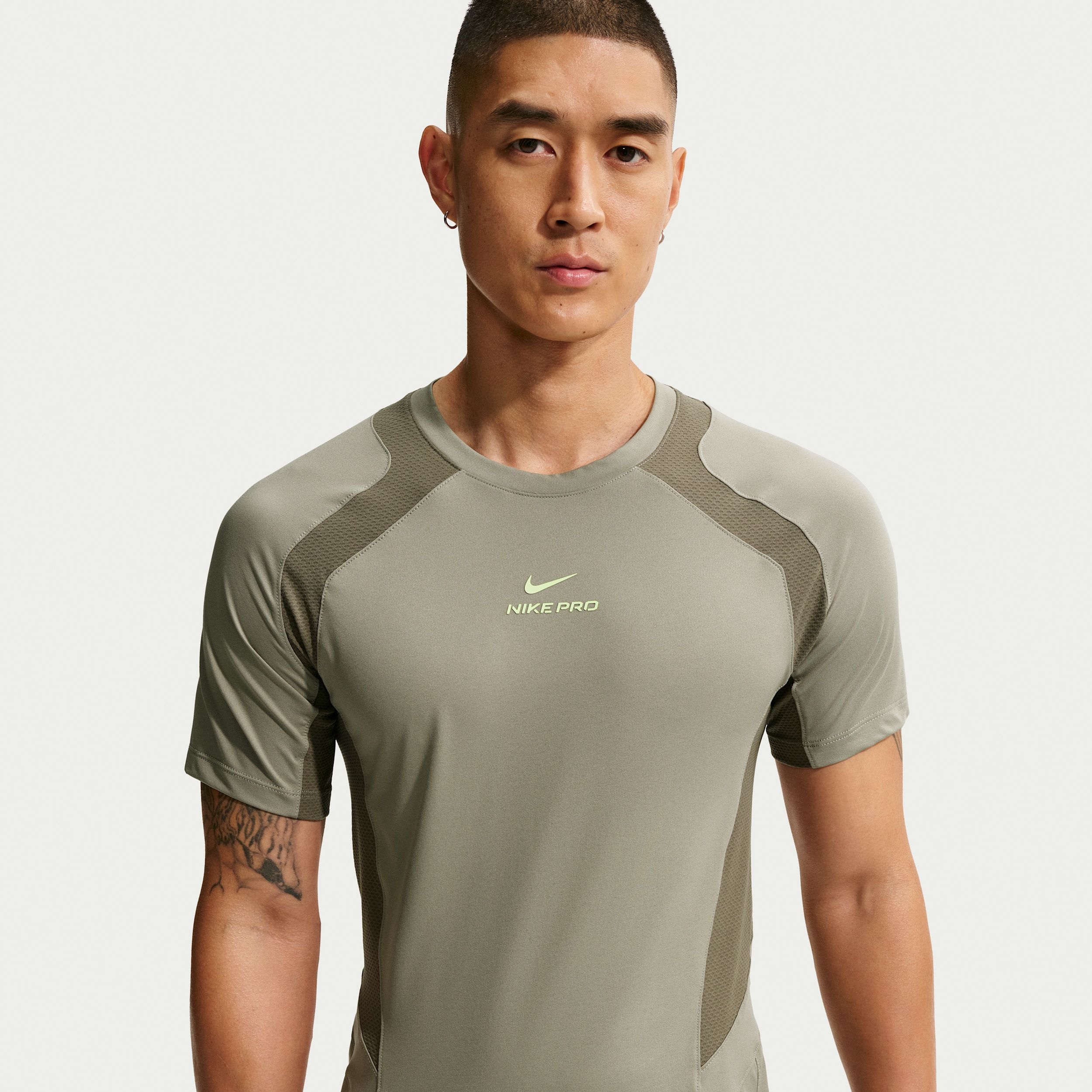 Nike Pro Training - Men's Dri-FIT ADV Short-Sleeve Top