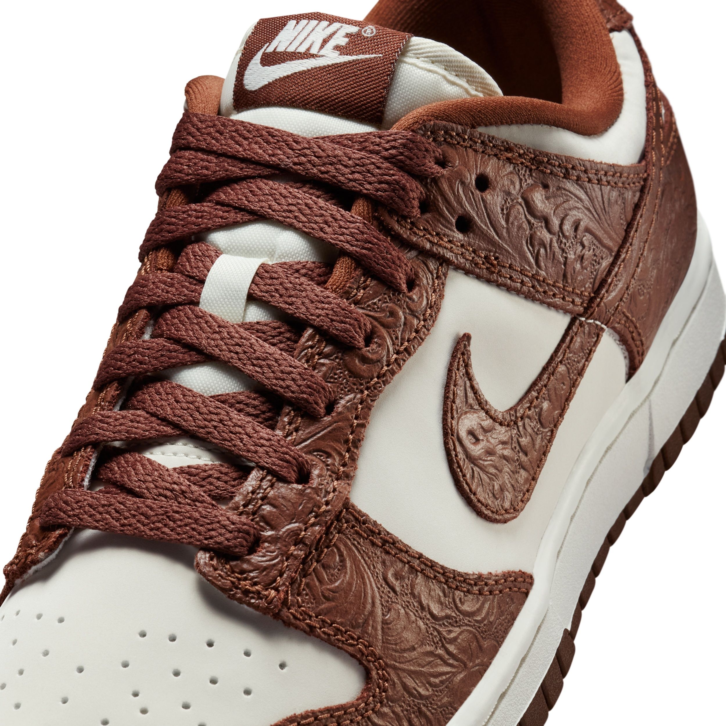 Buy Nike Dunk Low Women's Shoes Online | Nike India