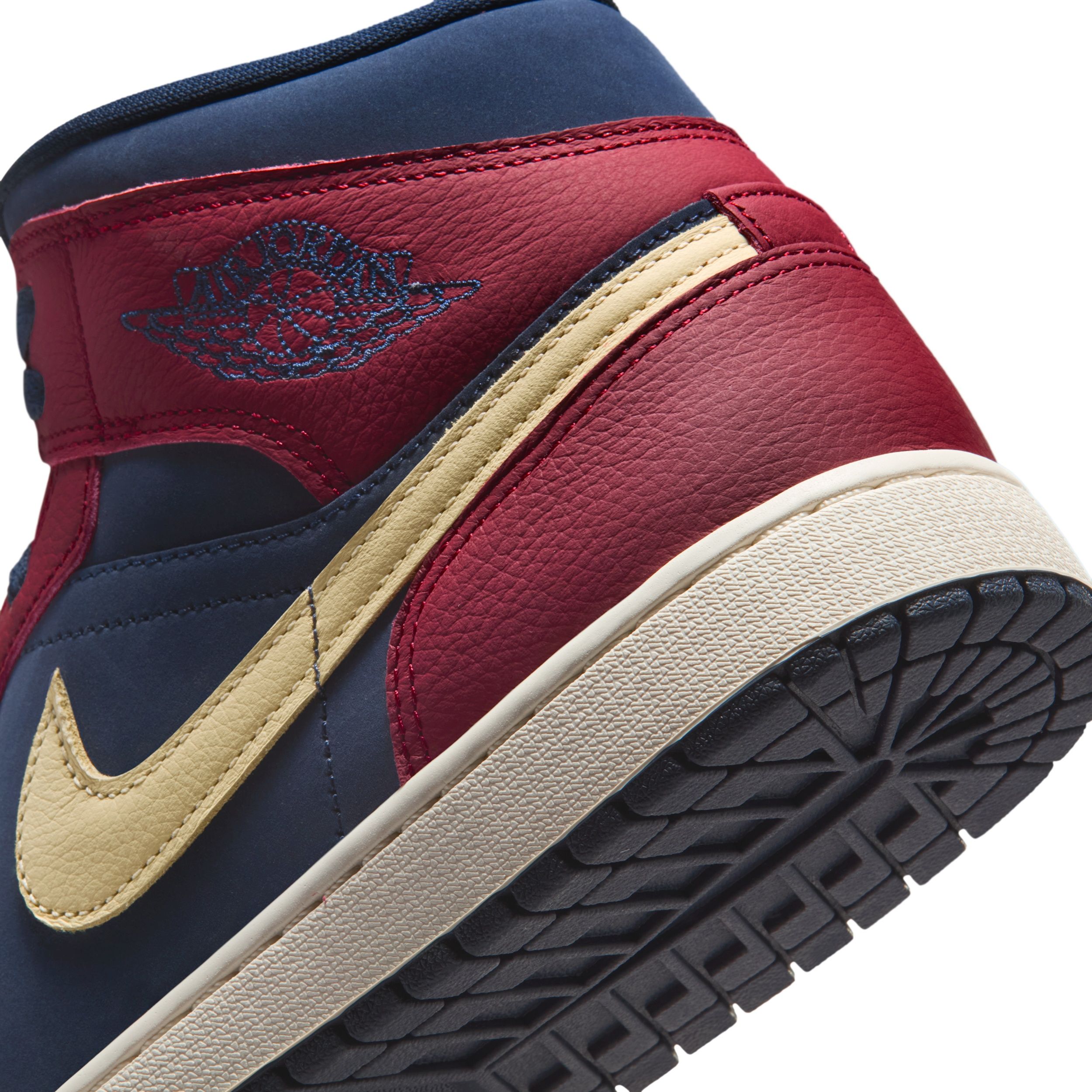 Buy Nike Air Jordan 1 Mid SE Men's Shoes Online | Nike India