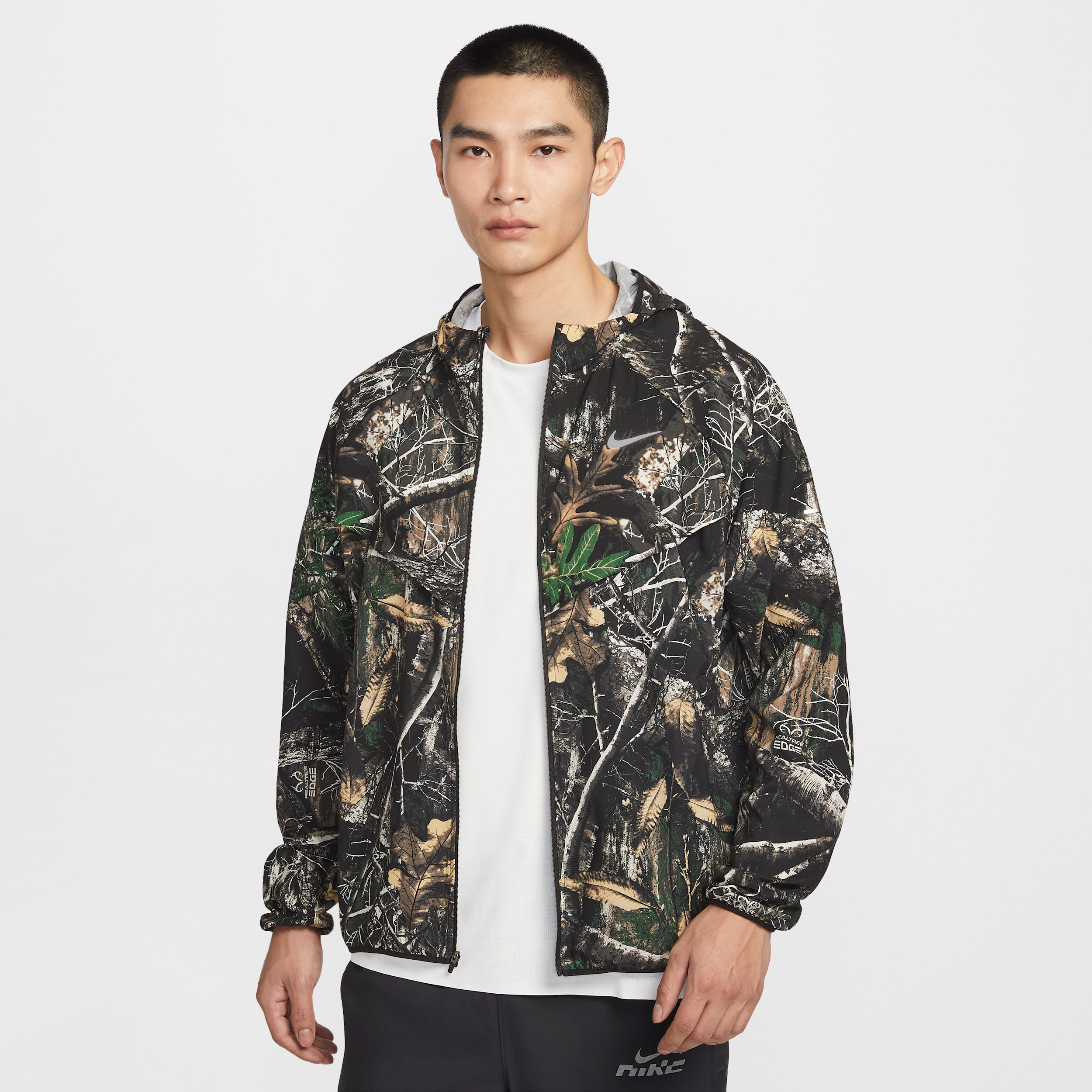 Nike Stride - Men's Dri-FIT Realtree Running Jacket
