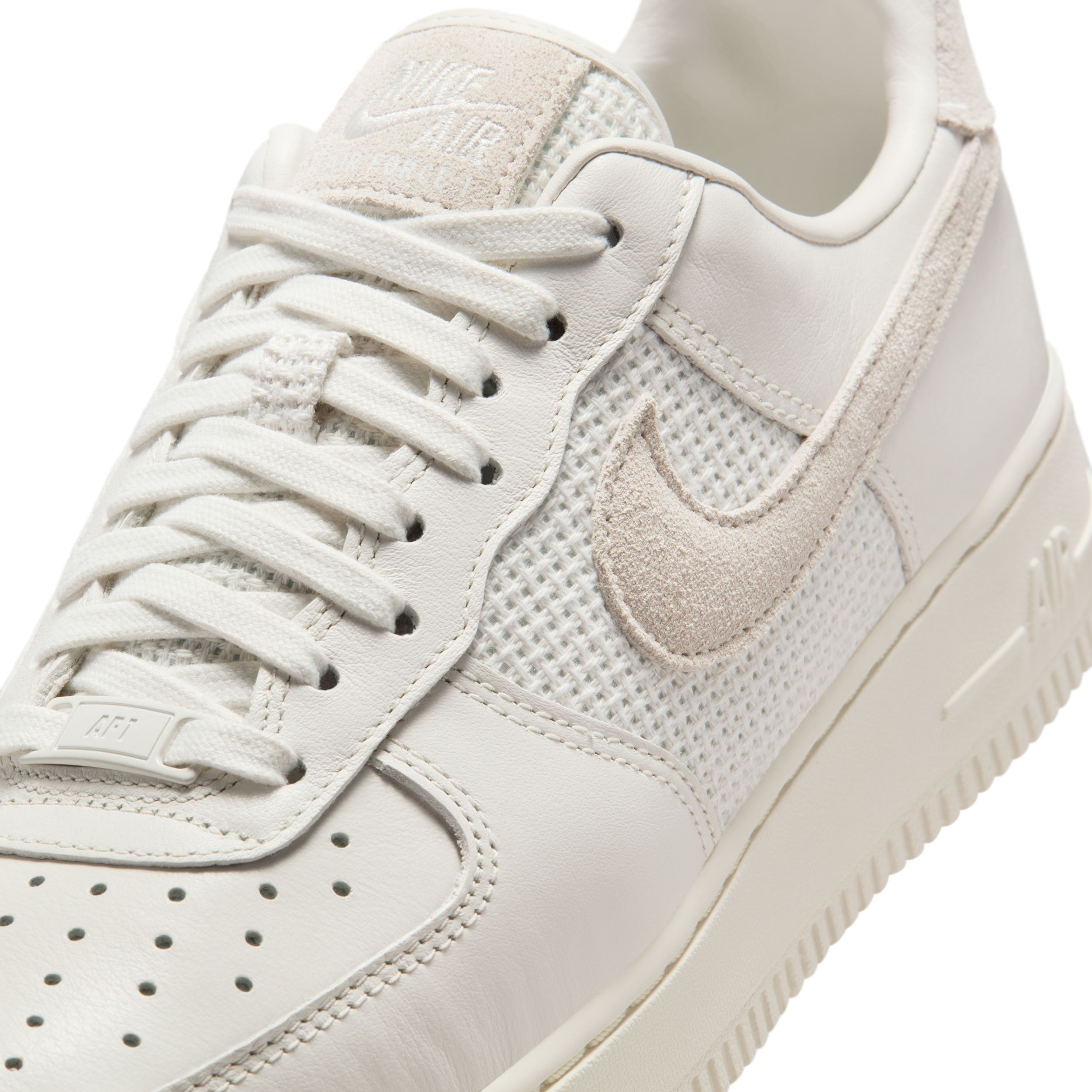 Buy Air Force 1 '07 Women's Shoes Online | Nike India