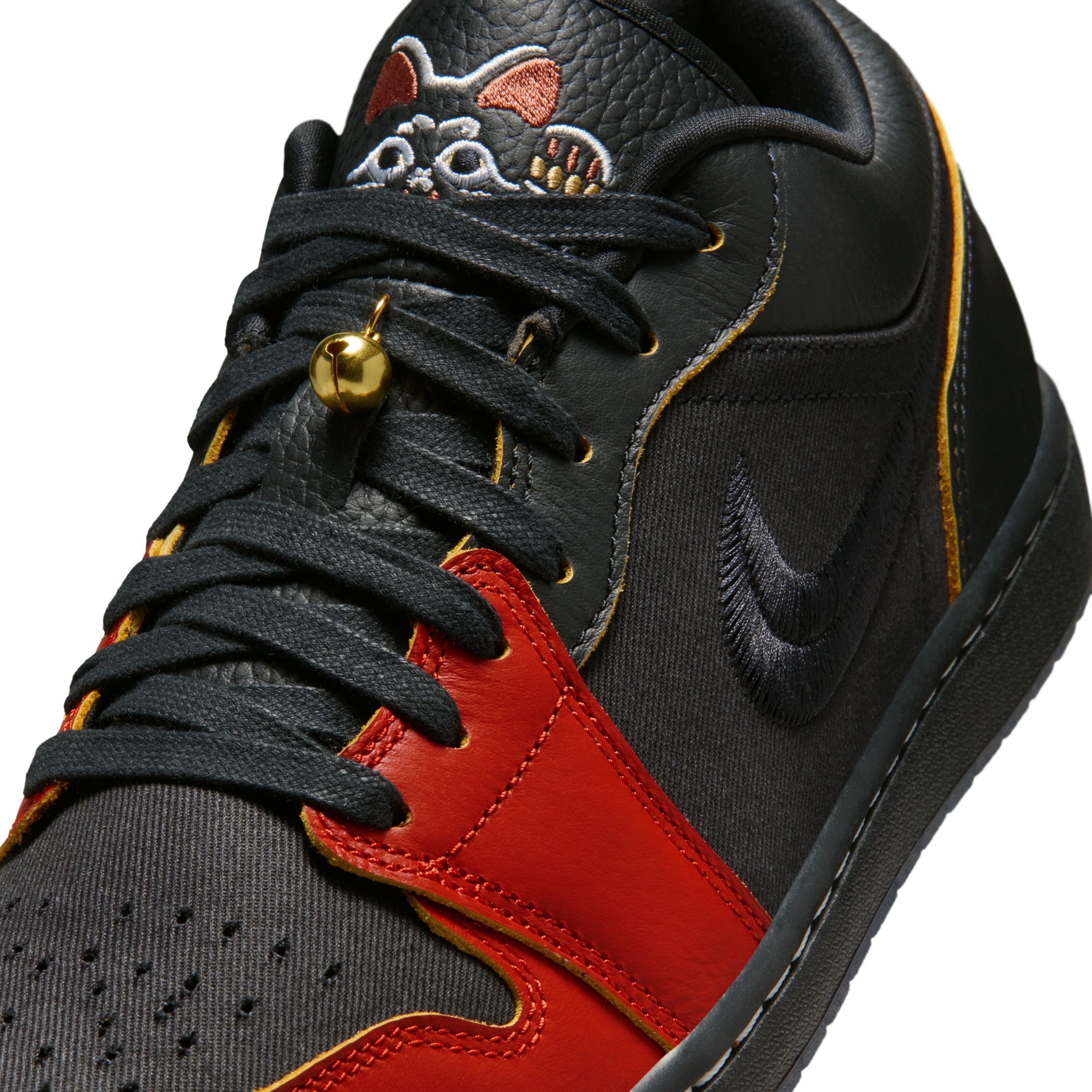 Buy Air Jordan 1 Low SE Men's Shoes Online | Nike India