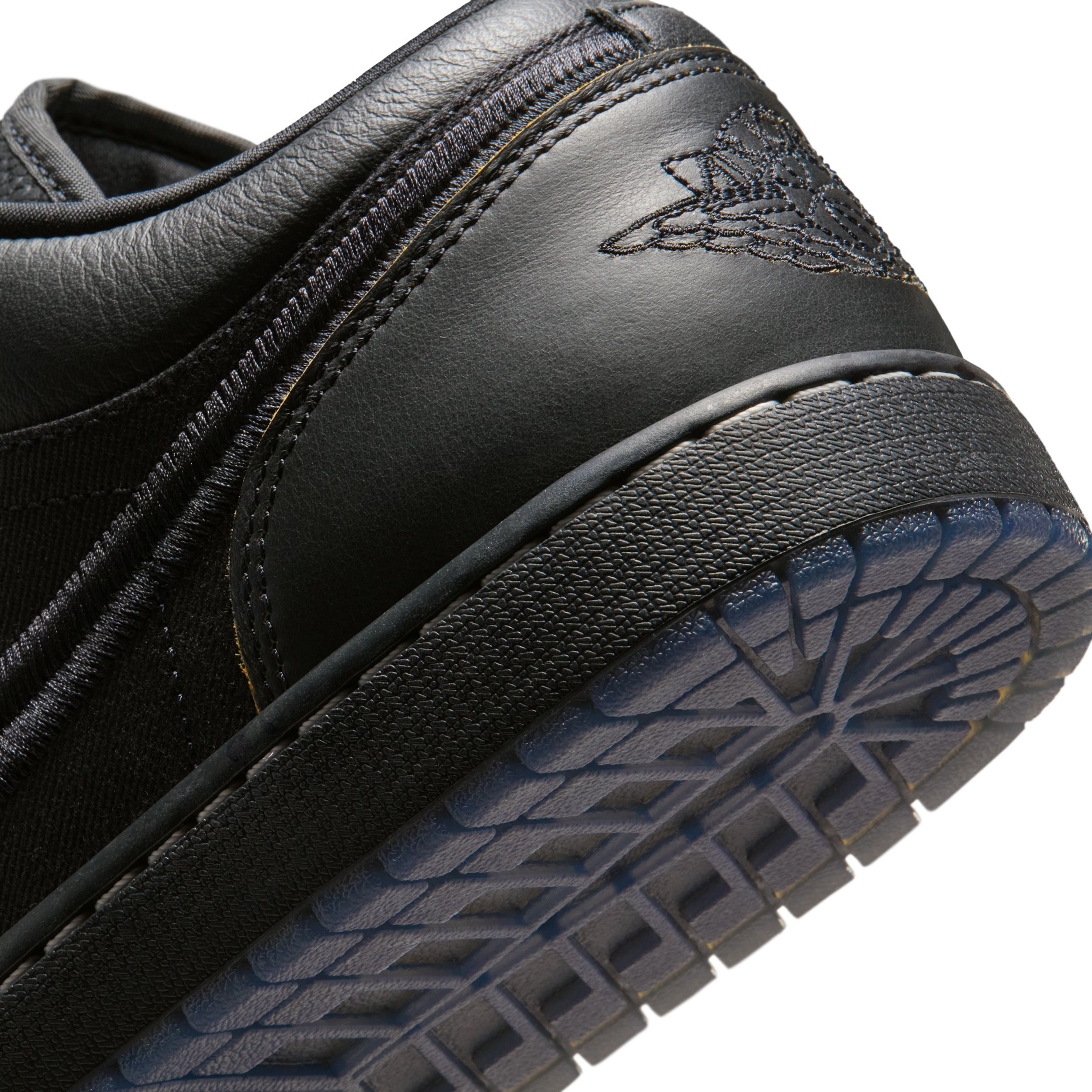 Buy Air Jordan 1 Low SE Men's Shoes Online | Nike India
