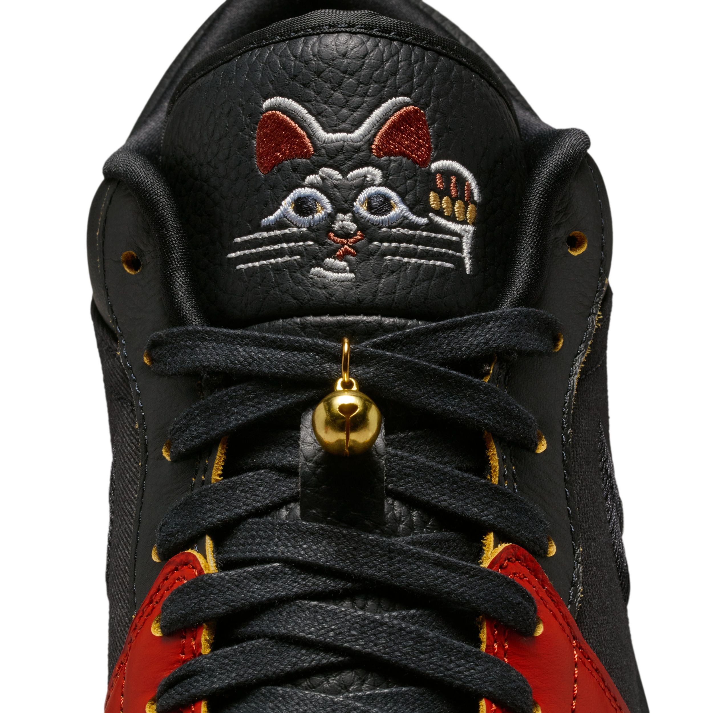 Buy Air Jordan 1 Low SE Men's Shoes Online | Nike India