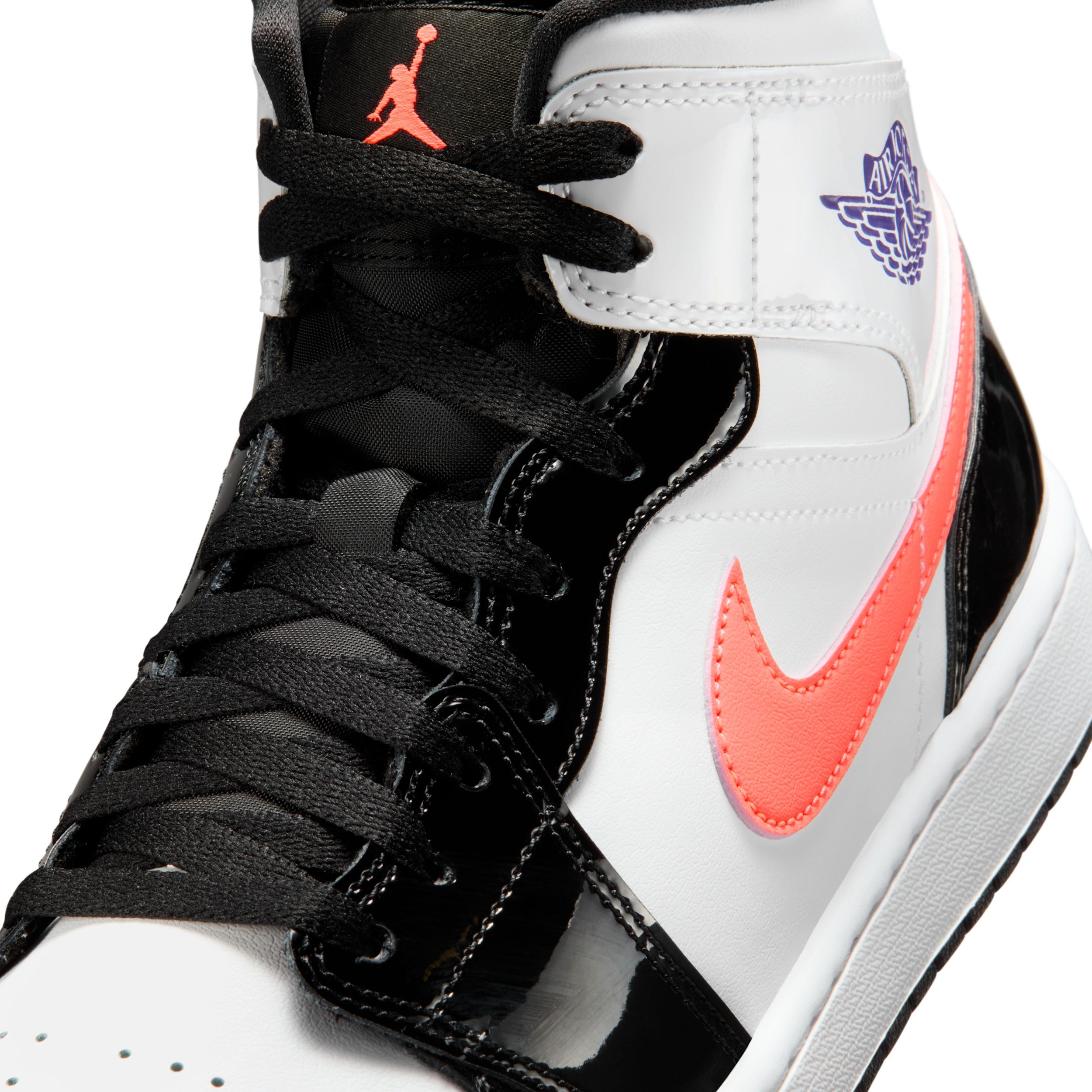 nike high top sneakers india