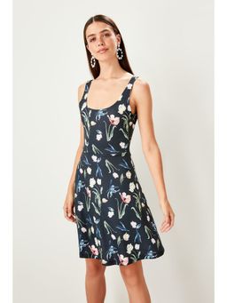 Trendyol - Navy Semi-fit Floral Square Neck Mini Dress