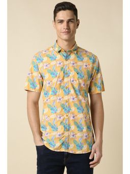 Allen Solly - Men Yellow Custom Fit Print Half Sleeves Casual Shirt