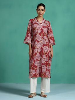 Shree - Women Cotton Red Floral Printed Straight Kurta
