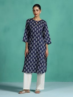 Shree - Women Cotton Indigo Printed Straight Kurta