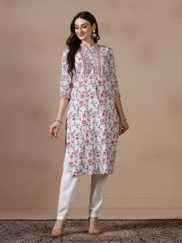 Shree - Women Cotton Off White Floral Printed Straight Kurta