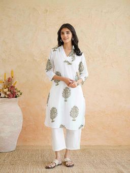 GOODHAND - Women White Cotton Block Printed Pure Cotton Fabric Kurta