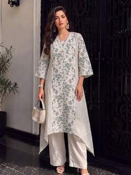Seerat - Women Cream Printed Linen Kurta with Pant