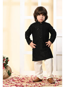Muffin Shuffin - Boys Black Embroidered Rayon Kurta And Pyjama
