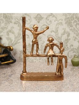 De Maison Decor - The Gutsy Trio Abstract Decor Gold