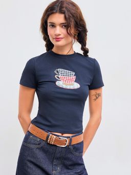 Cider - Round Neckline Cup Appliques Short Sleeve Tee